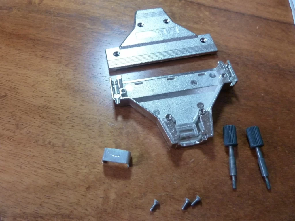 TE Connectivity AMP Connectors 749081-1